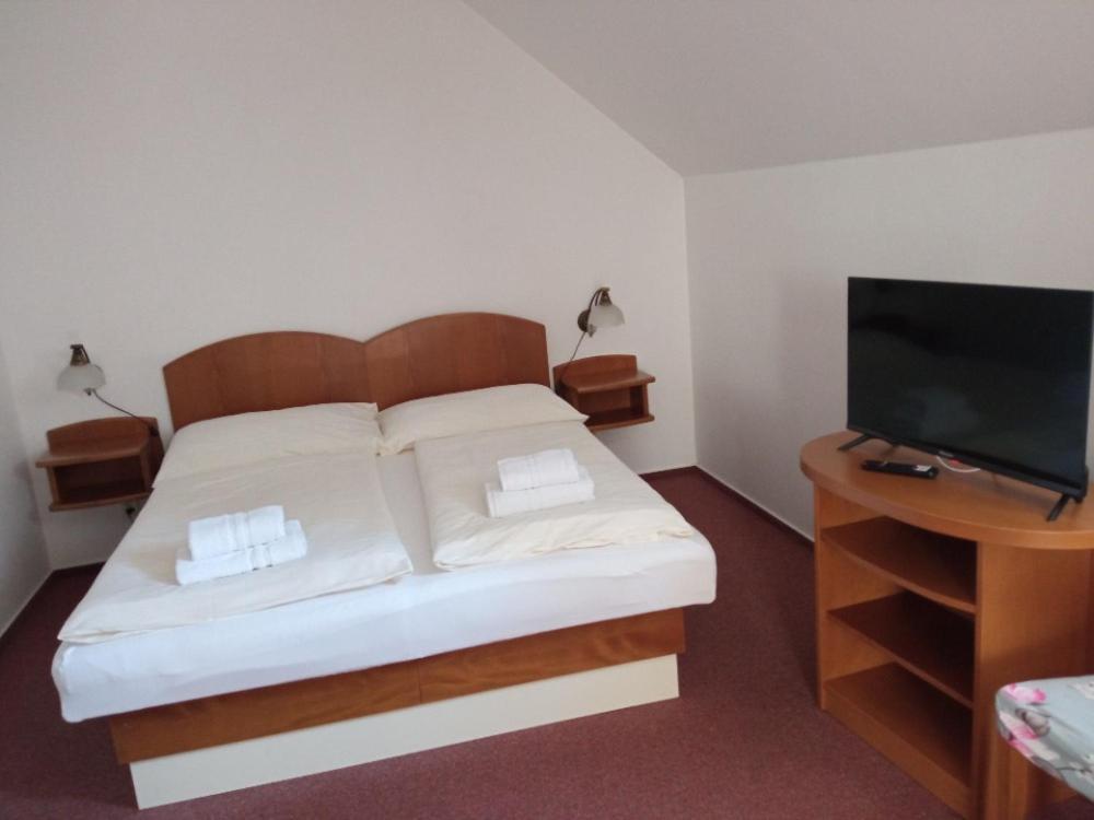 Zamecky Hotel Náchod المظهر الخارجي الصورة